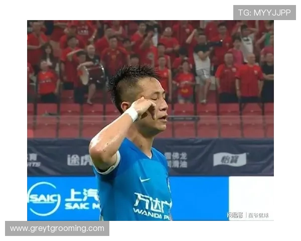 争冠节奏越稳，泰山越掉链子？关键阶段总崩盘藏不住了