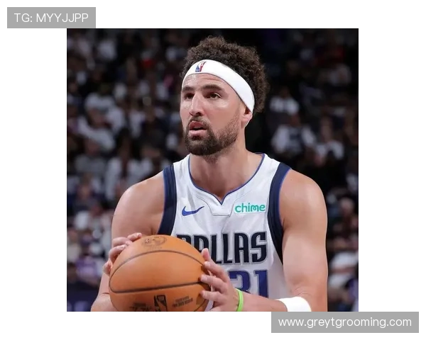 克莱·汤普森三分命中率提升显著 拉开球队外线火力差距